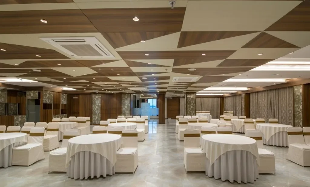 Wedding Venue portfolio by Hotel Silvera Grand in Ahmedabad - Photo 9