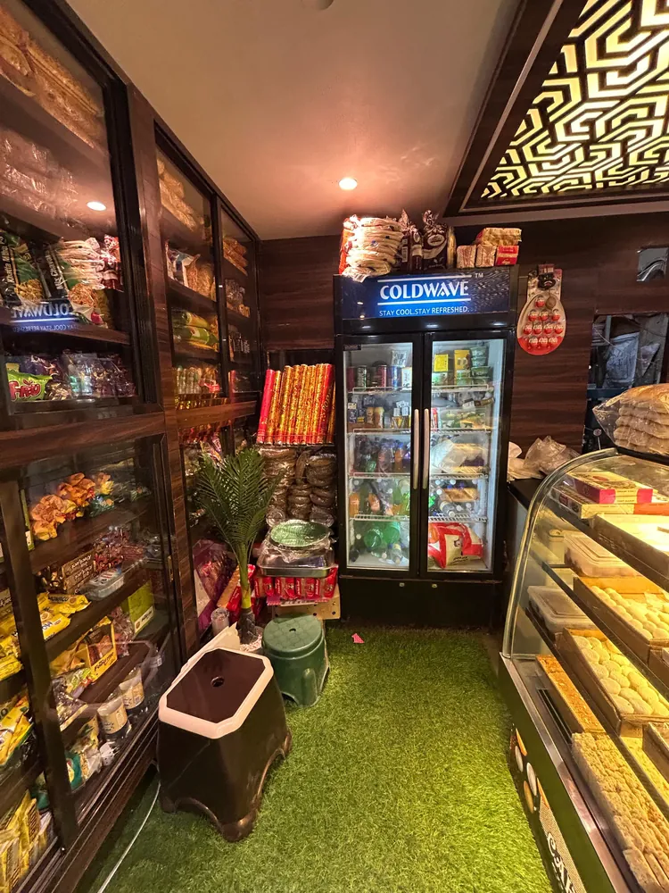 Wedding Cake Store portfolio by Bangalore Iyengar Bakery Igatpuri in Igatpuri - Photo 2