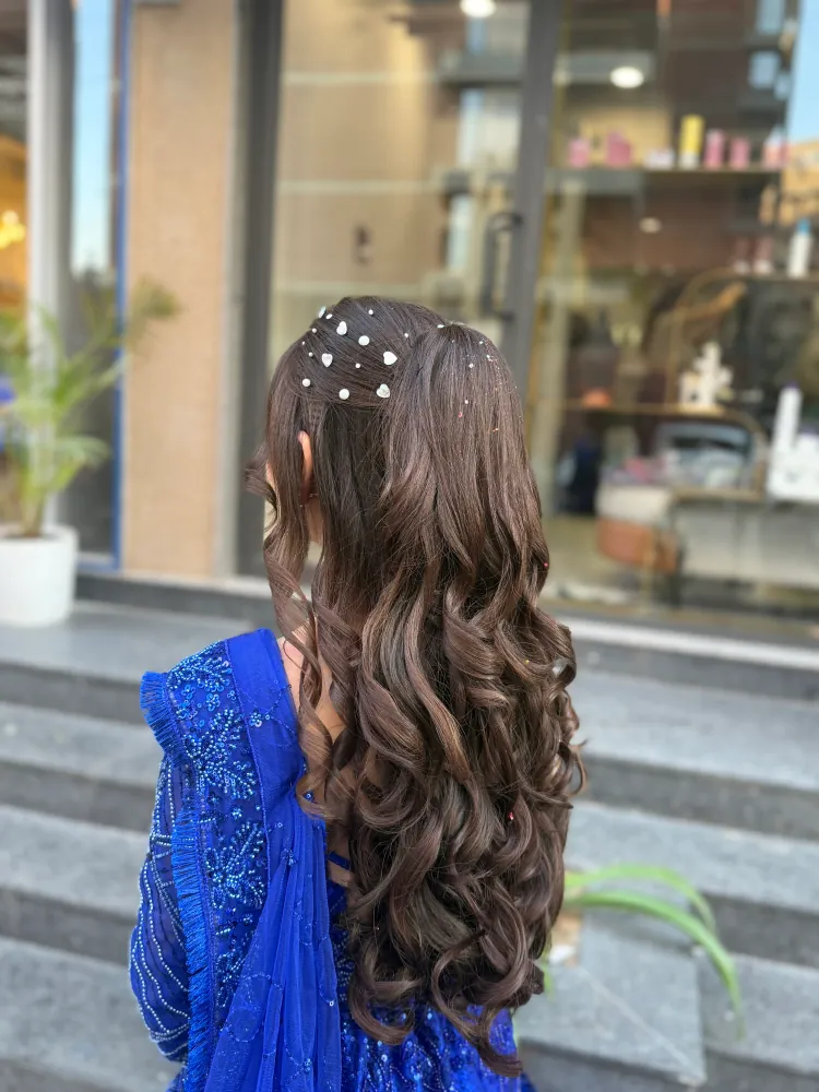 Bridal Makeup Artist portfolio by Akash Beauty Salon in Junagadh - Photo 16