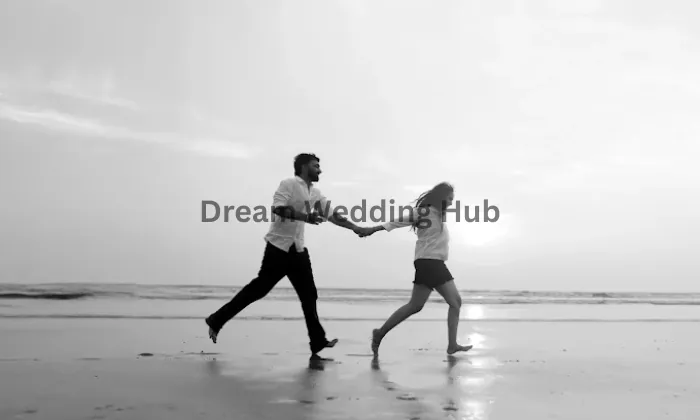 Wedding Photographer portfolio by Keshav Studio - Pre Wedding Photography in Dhar - Photo 1