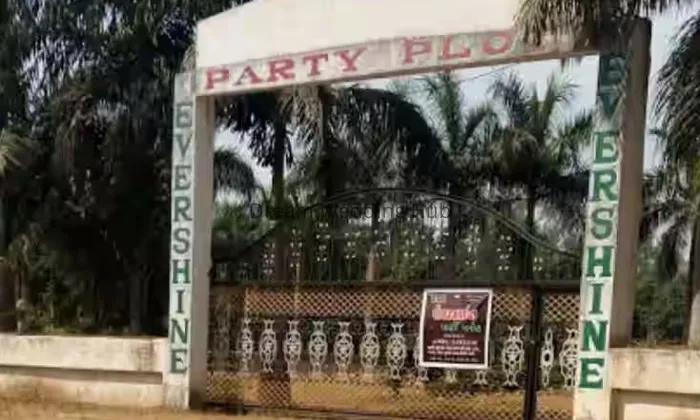 Wedding Venue portfolio by Ever Shine Party Plot in Surat - Photo 1 Wedding Venue portfolio by Ever Shine Party Plot in Surat - Photo 1