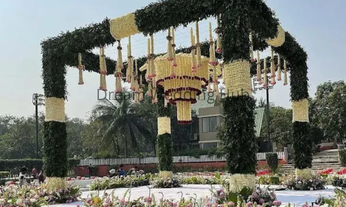 Wedding Venue portfolio by Shree Harikrushna Mandap in Surat - Photo 1 Wedding Venue portfolio by Shree Harikrushna Mandap in Surat - Photo 1