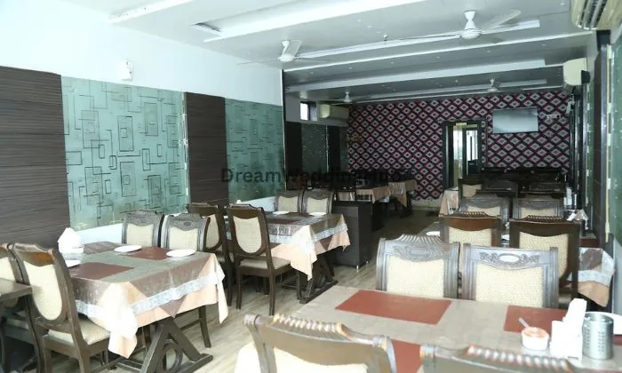 Wedding Venue portfolio by Shree Akshar Hotel in Ahmedabad - Photo 1 Wedding Venue portfolio by Shree Akshar Hotel in Ahmedabad - Photo 1